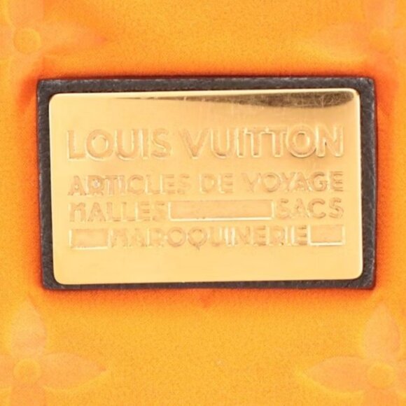 Louis Vuitton Scuba MM Tote in Monogram Neoprene and Leather - Picture 5 of 10